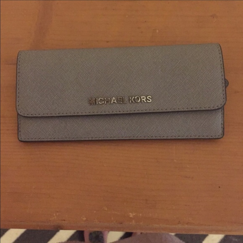 Michael Kors wallet