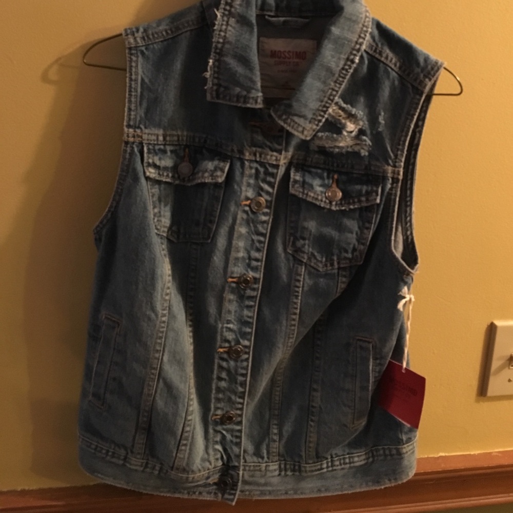Size medium distressed denim vest