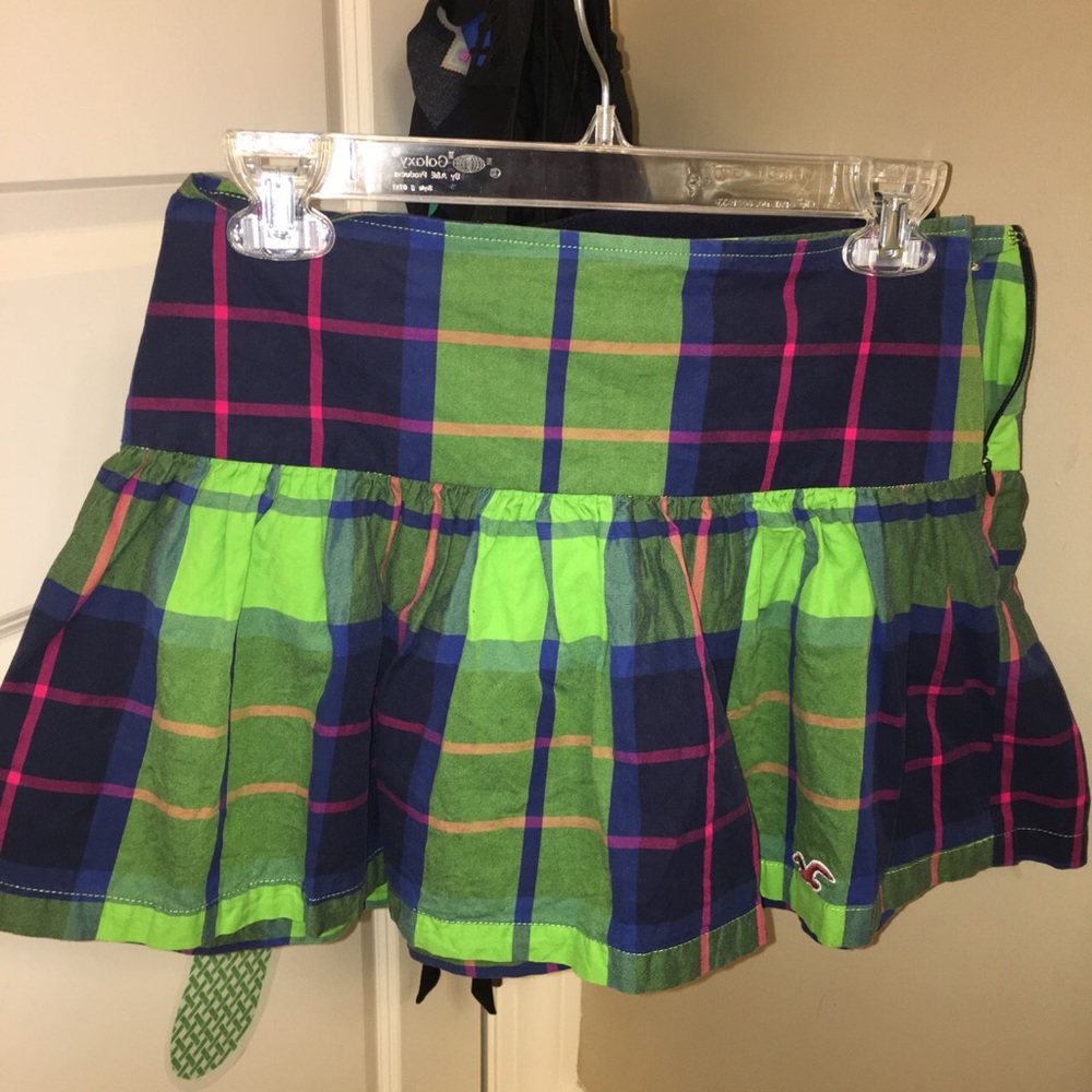 Hollister plaid skirt