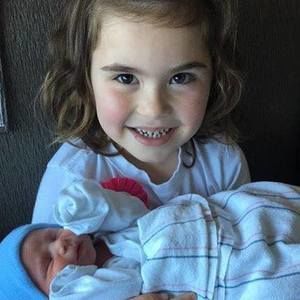 Meet your Posher, Elizabeth