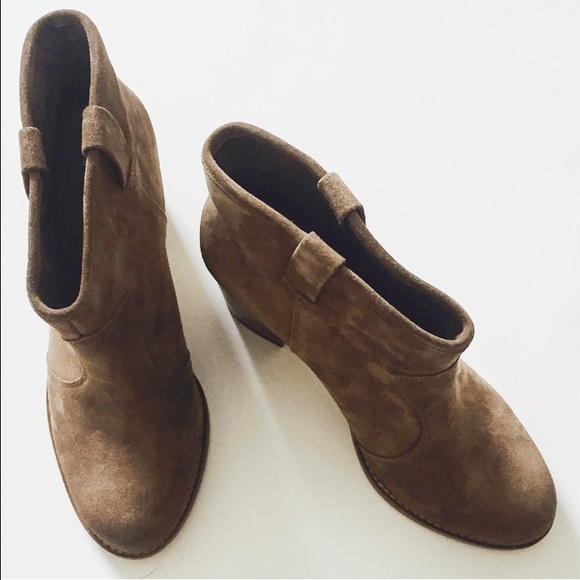 Splendid Lakota Booties in Dark Tan - Picture 4 of 7