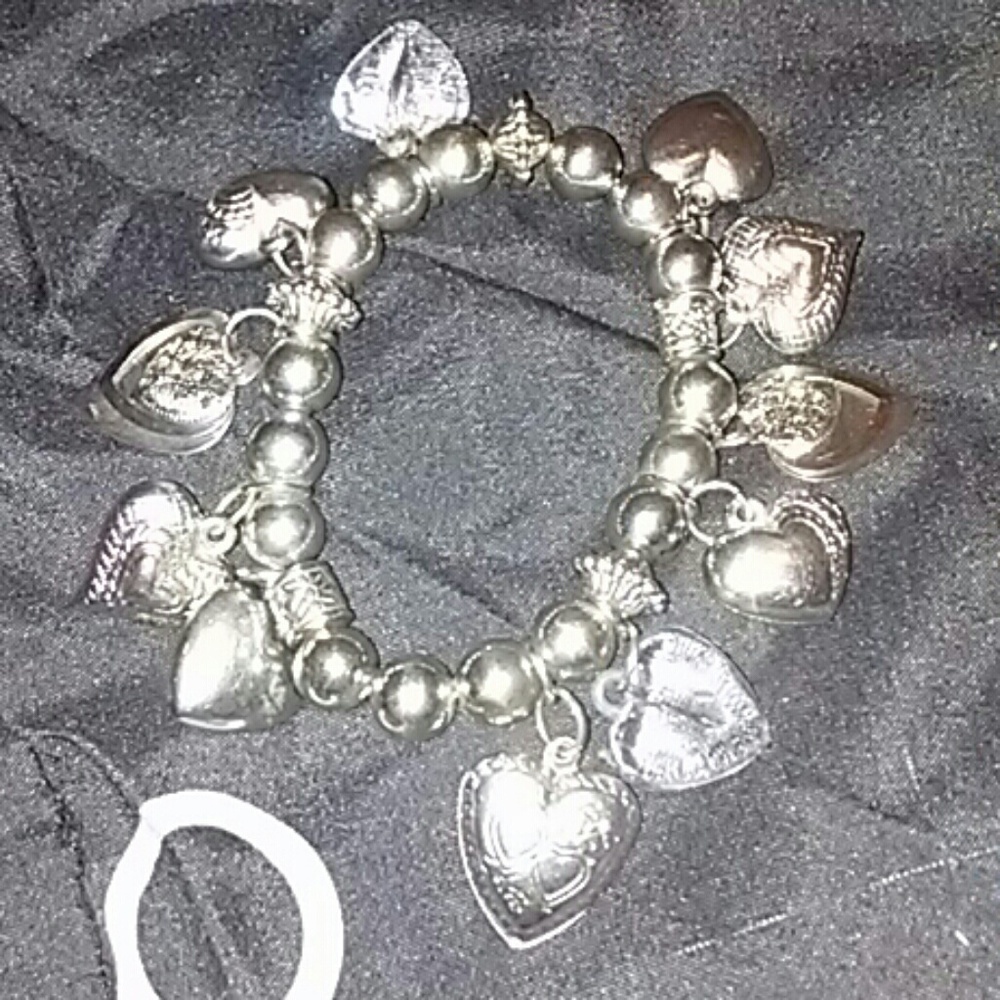 Silver heart charm bracelet