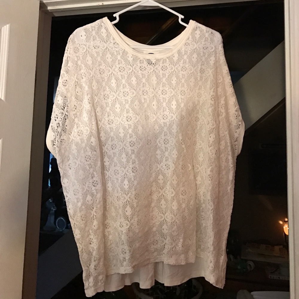 Lace front tee
