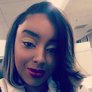 Meet your Posher, Alandra