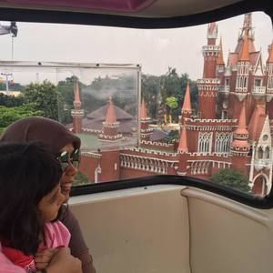 Meet your Posher, Vicha