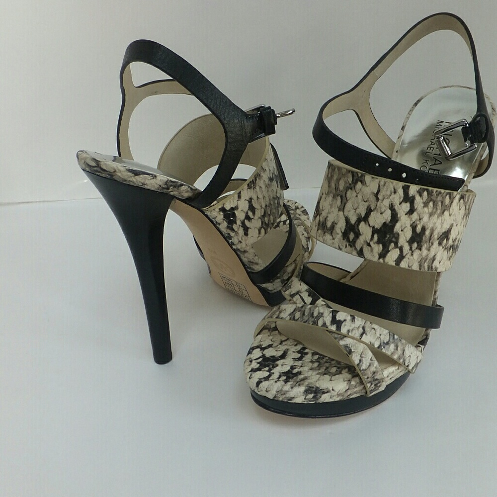 Michael Kors Nadja Platform Sandal in Black 7.5M