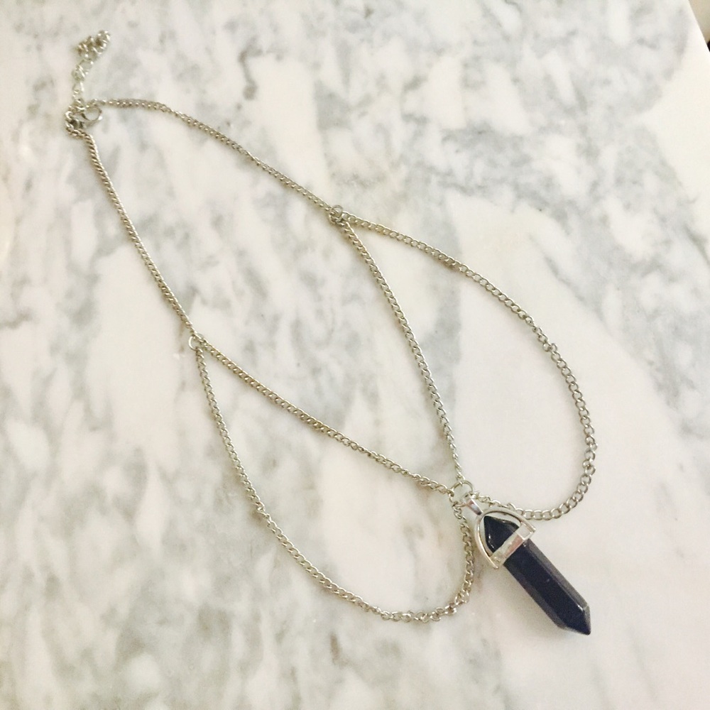 Black Gemstone Choker Necklace - Picture 3 of 4