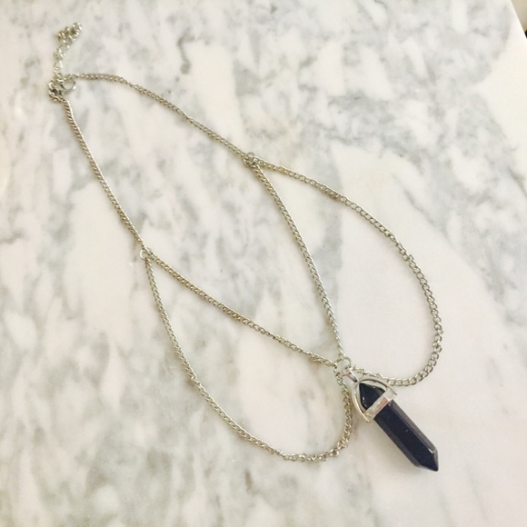 Black Gemstone Choker Necklace - Picture 3 of 4