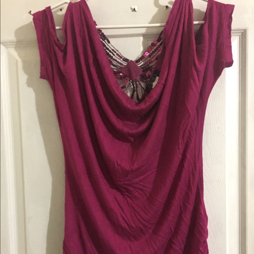 Deb Magenta Top