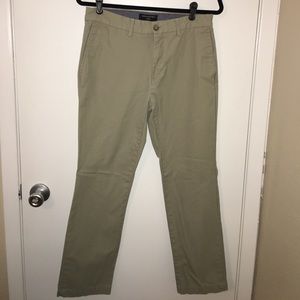 Men's Banana Republic Emerson Chino 30x30
