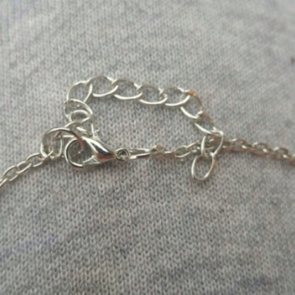 (Q1) Nana Necklace - Picture 3 of 4