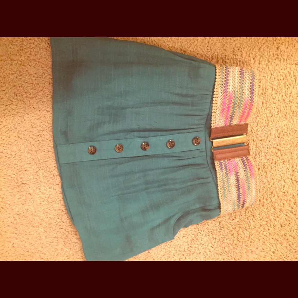 Charlotte Russe belted skirt; size XS