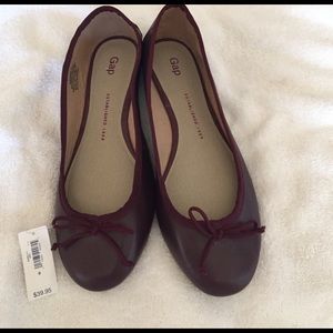 Gap ballet flats