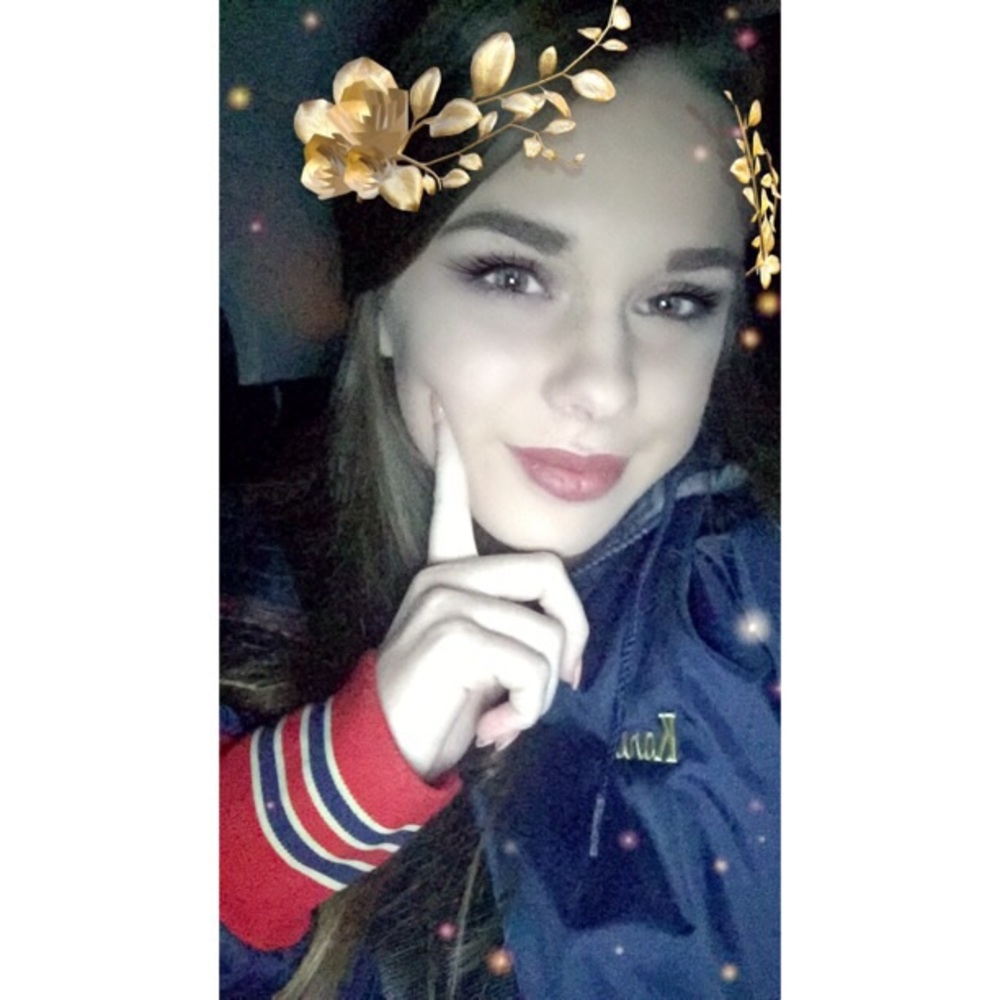 Meet your Posher, Kari