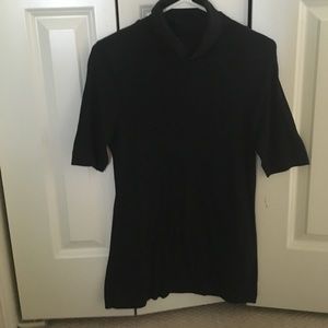 Short sleeve, long black turtle neck size L