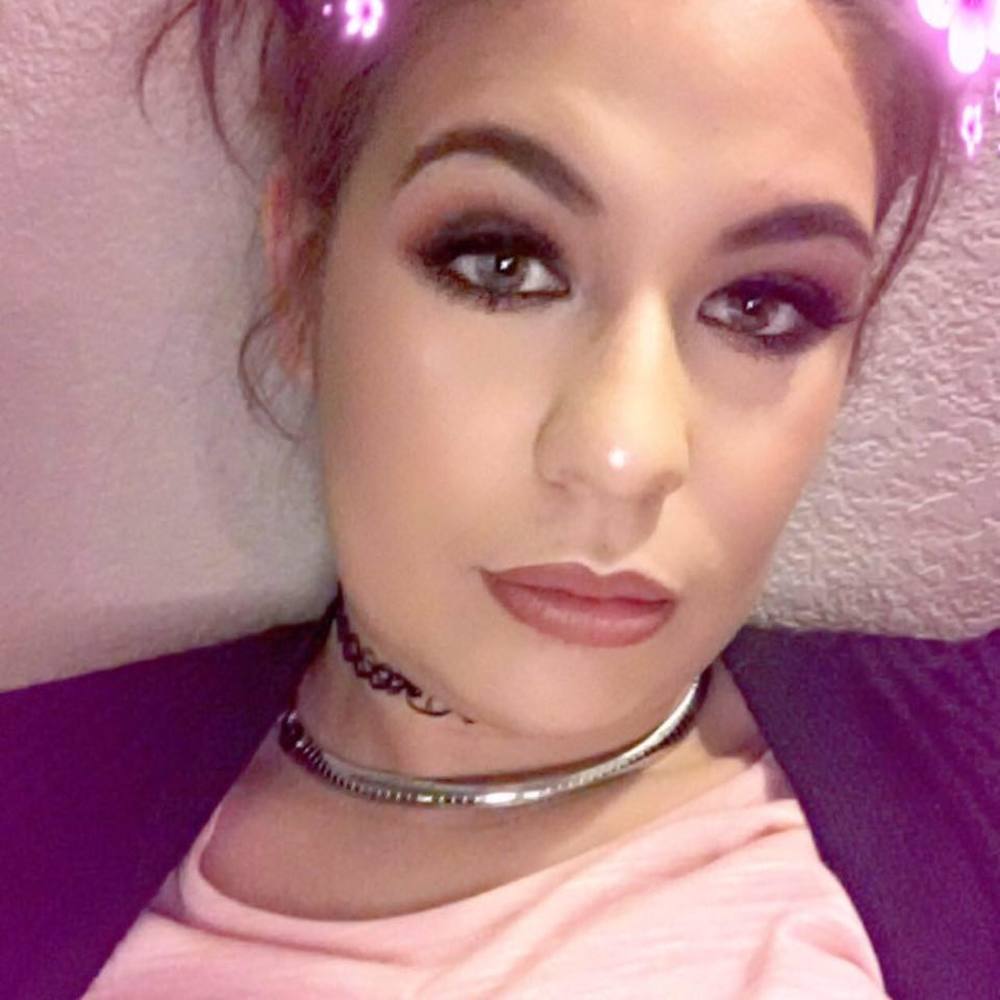 Meet your Posher, Angeles