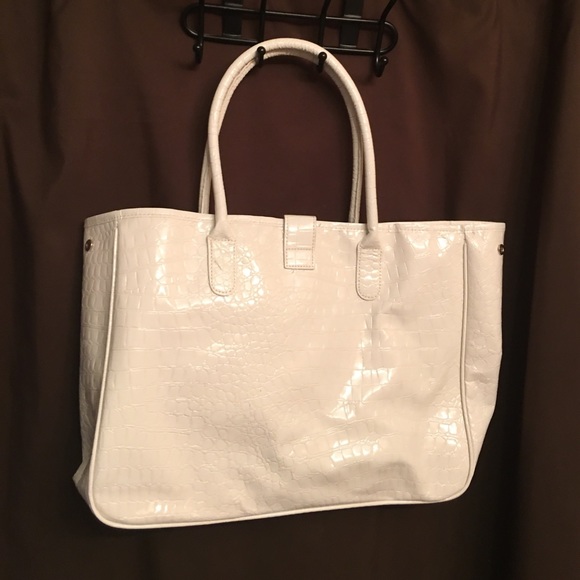 FUN 👛 - Picture 4 of 5