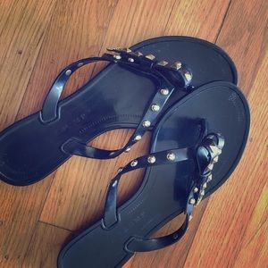 Ivanka Trump fancy flip flops
