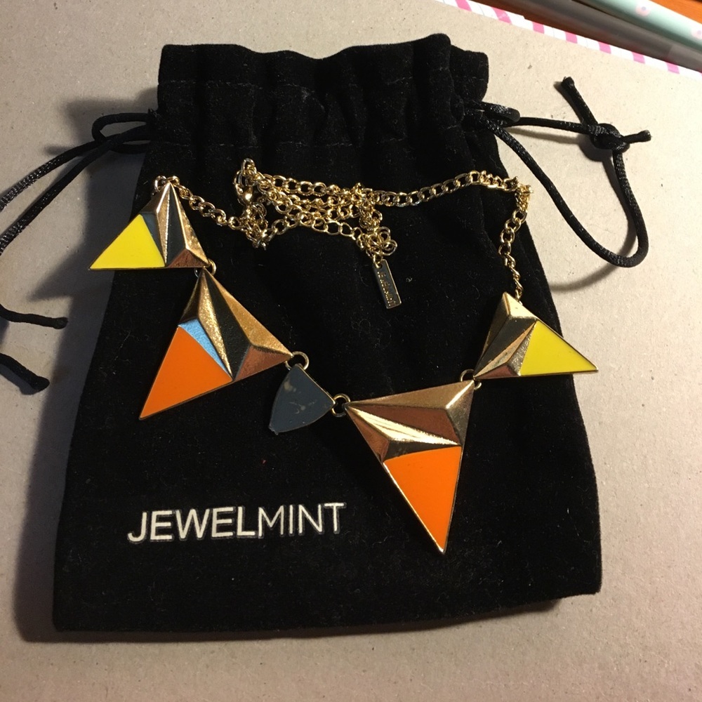 Triangle neon necklace