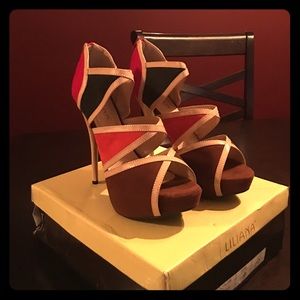 Cute Color Stitch Heels!