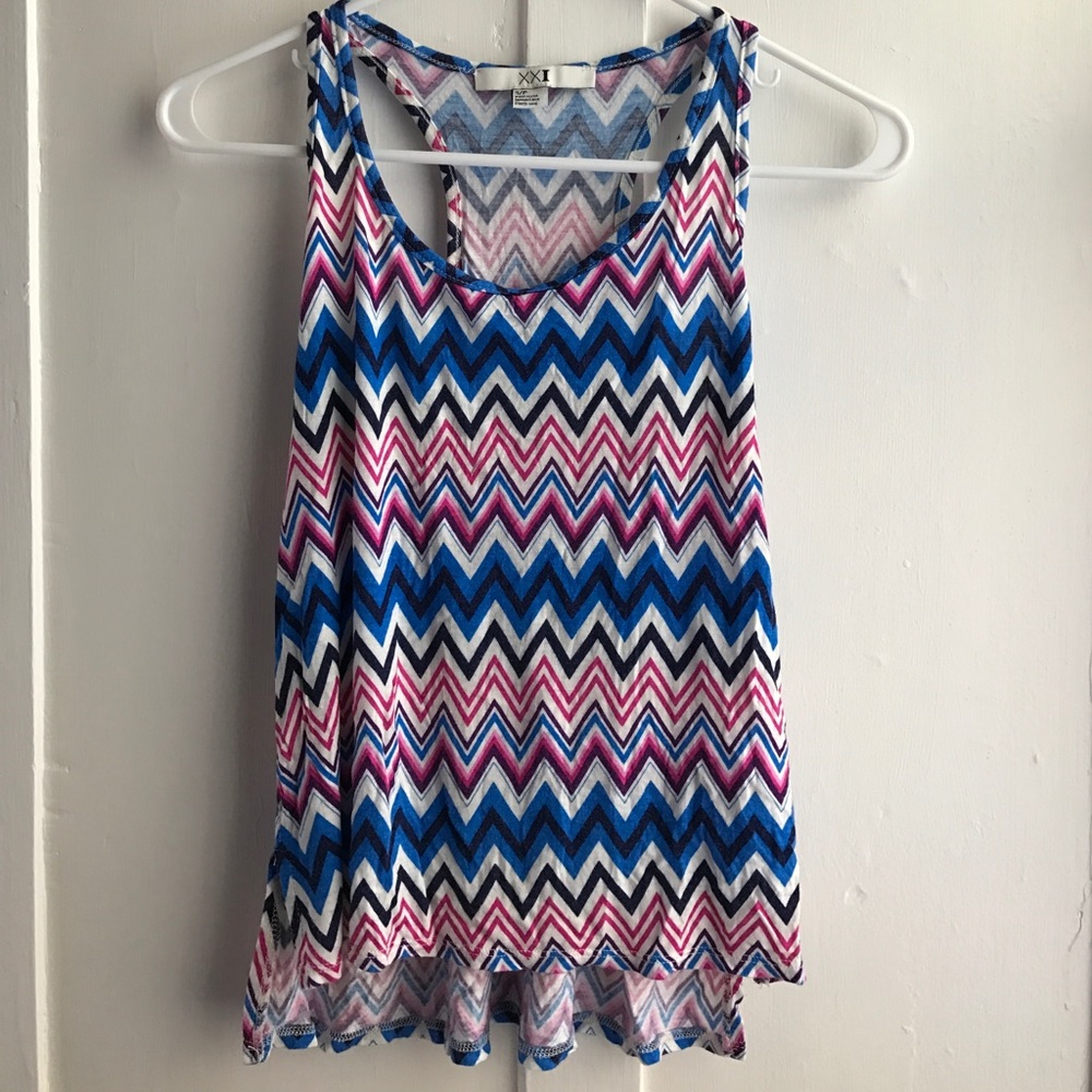 Race back flowy tank