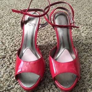 Paris Hilton brand heels