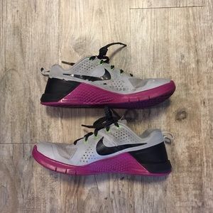 Nike Metcons.