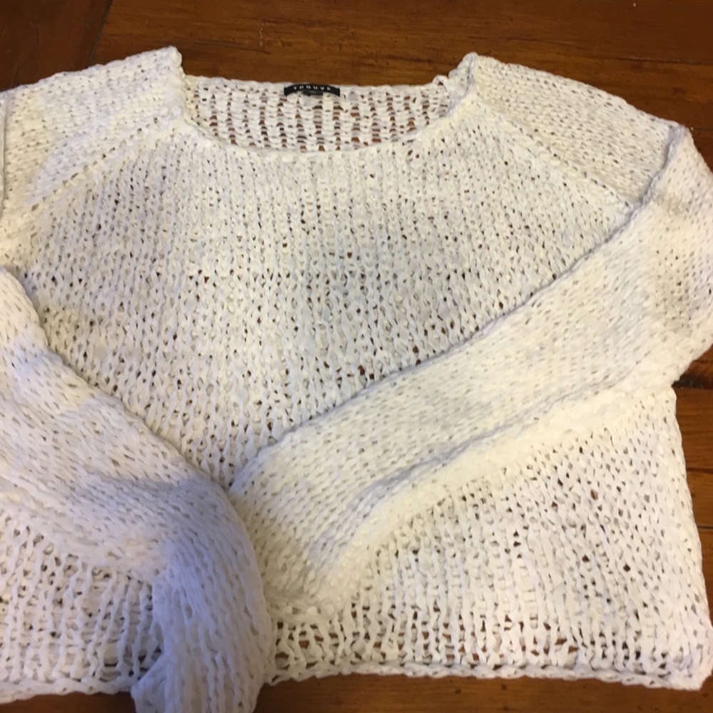 White cotton Sweater