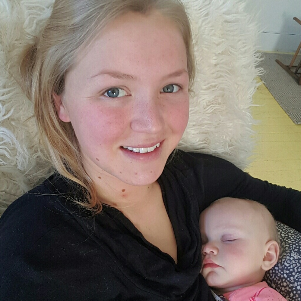 Meet your Posher, Emily