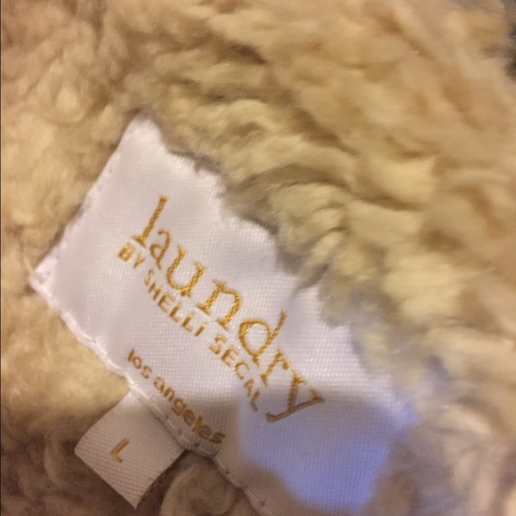 Laundry - Picture 2 of 3