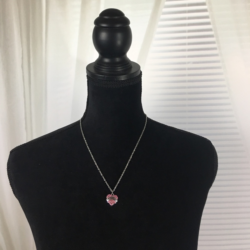 (Q1) Nurse Necklace - Picture 3 of 4