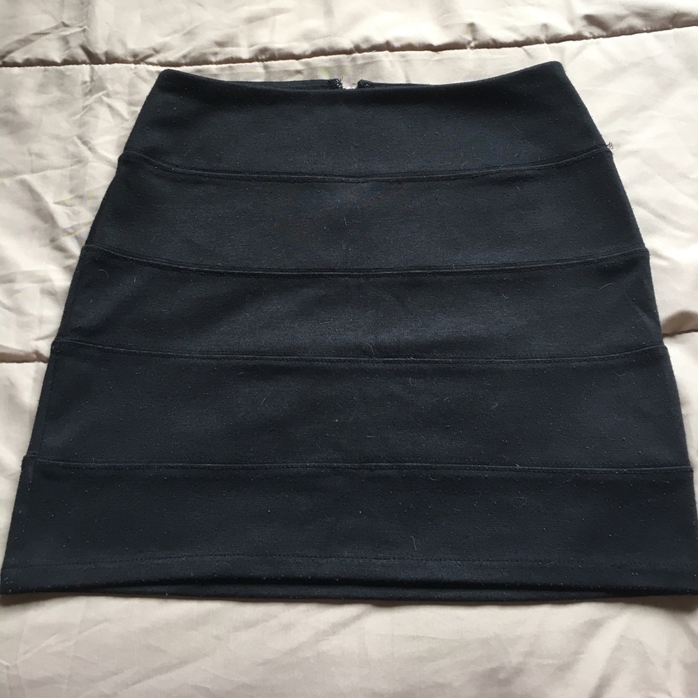 Black Nollie Pencil Skirt