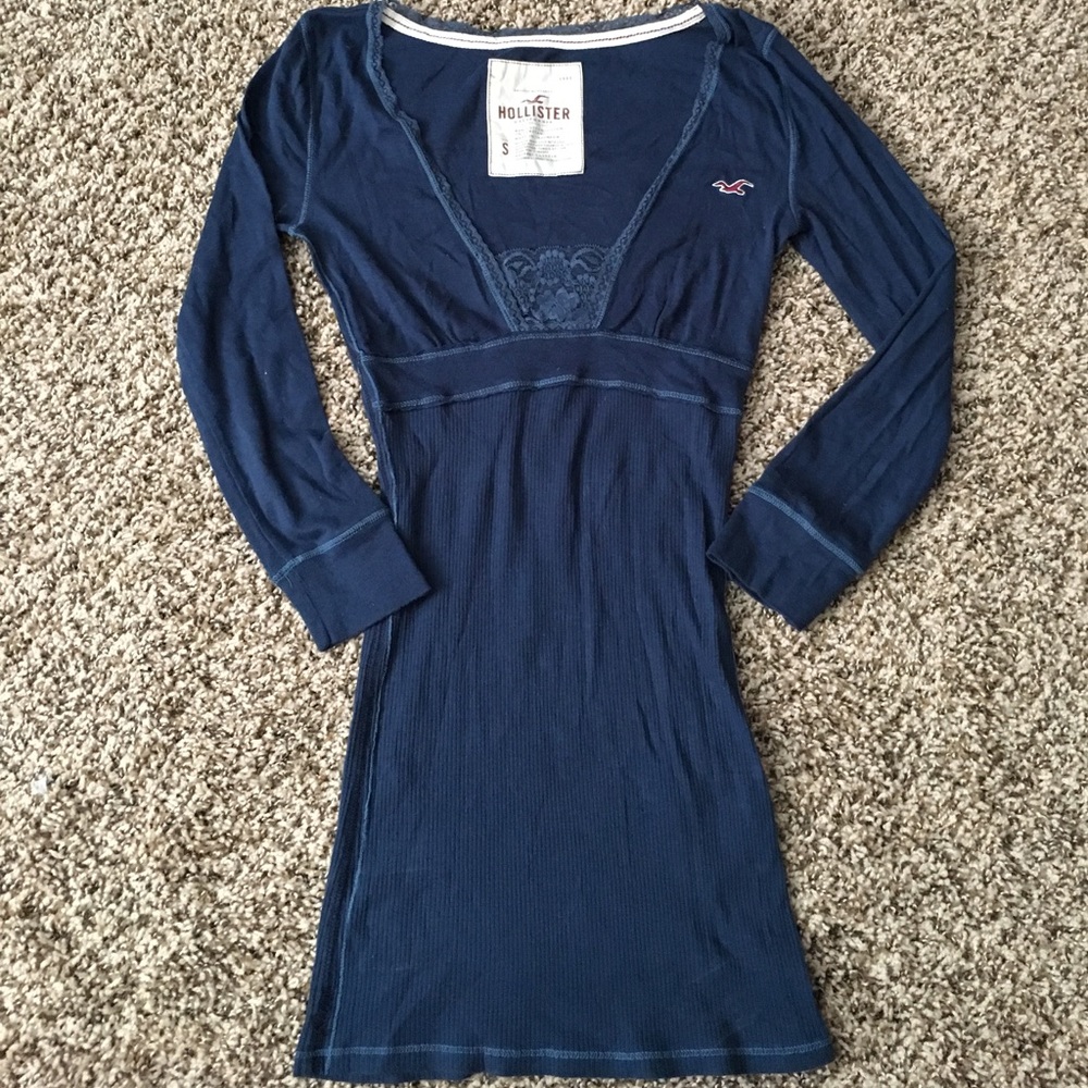 Navy blue Hollister shirt