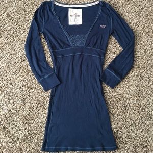 Navy blue Hollister shirt