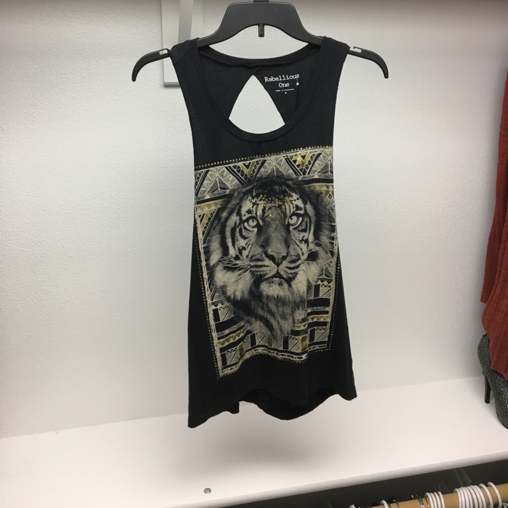 Open back and sides tiger tank