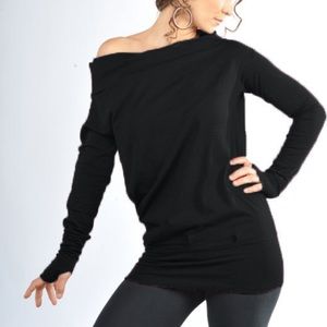 Aurora soft top with thumb holes