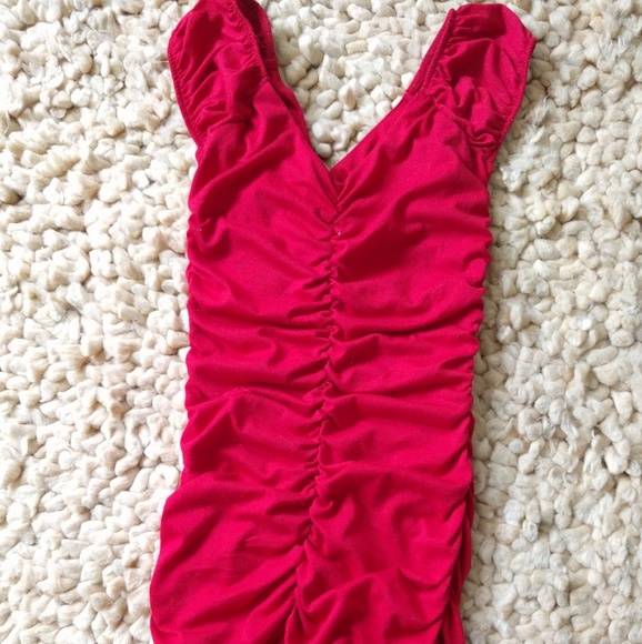 Sexy Red V-neck Bodycon Dress!!! - Picture 2 of 6
