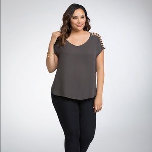 Torrid gray blouse
