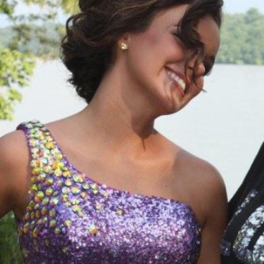 Prom Dress - Picture 3 of 4
