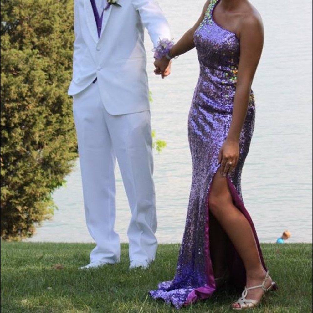 Prom Dress - Picture 4 of 4