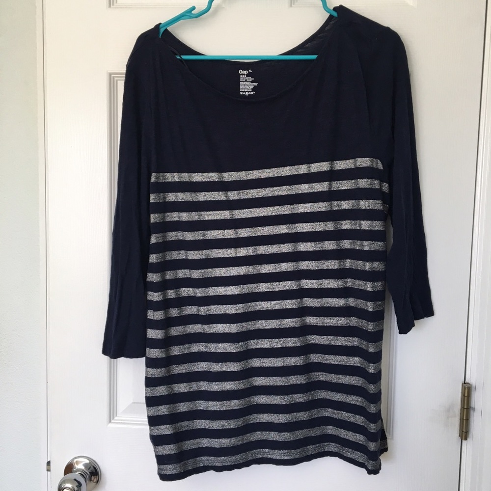 3/4 sleeve GAP top