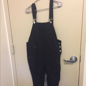 Black Boohoo plus overalls