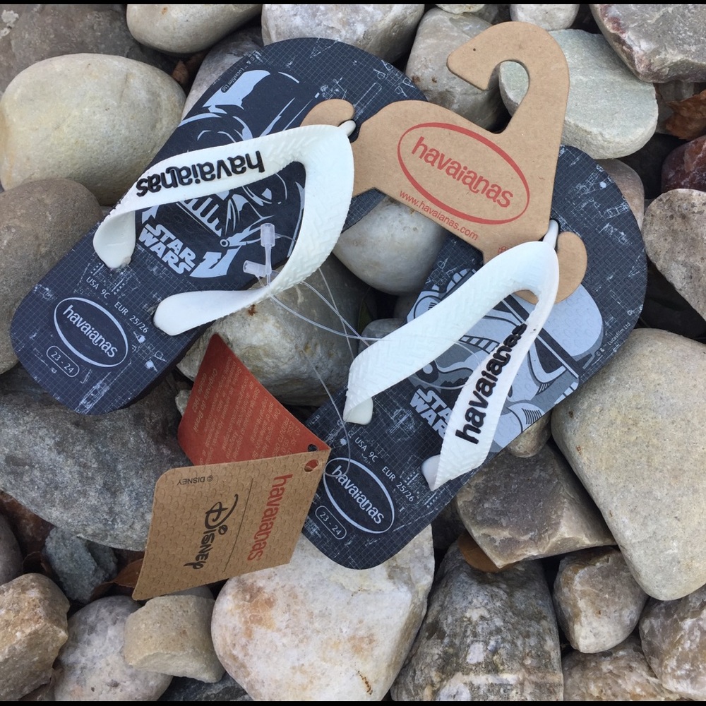 NWT boys havaianas Star Wars sz.9 & sz.13/1