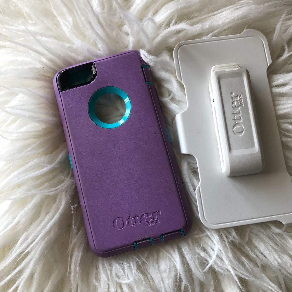 Custom Blue and Purple Otter Box Iphone Case!