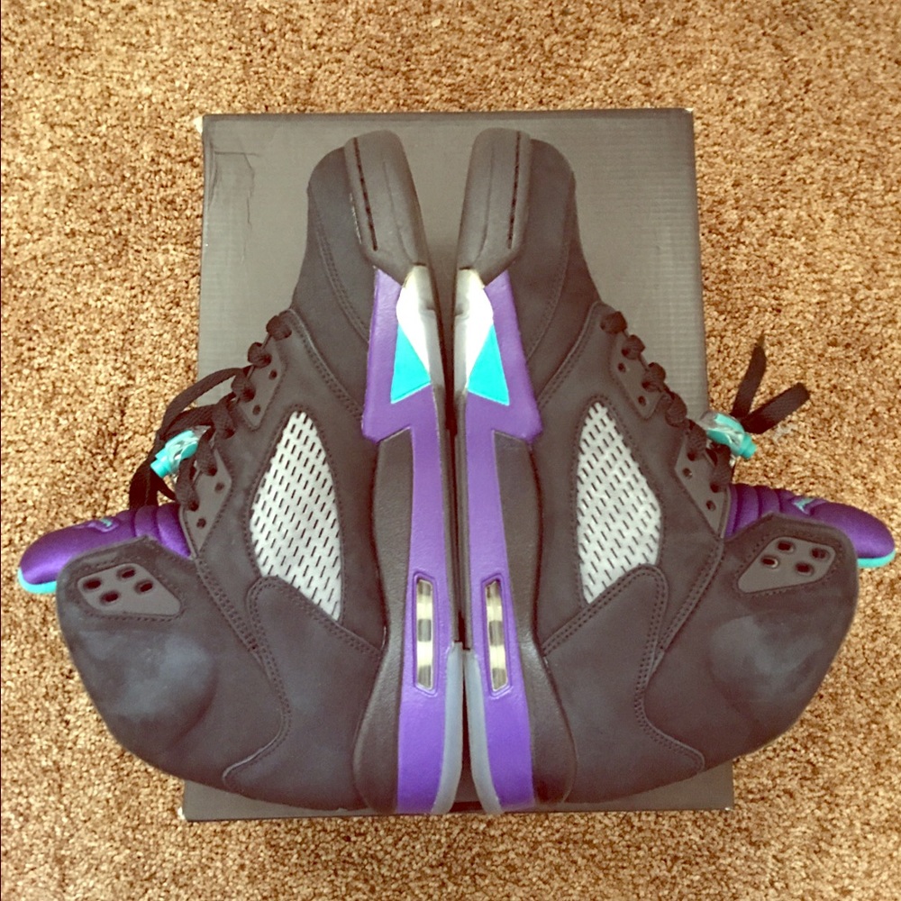 2013 Release Jordan Grape 5's! %100 AUTHENTIC!👊🏻