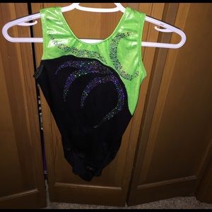 GK leotard