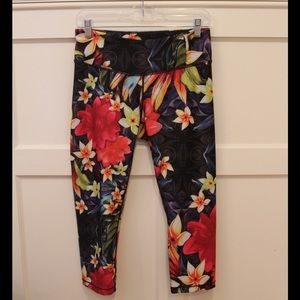 Calia by Carrie Underwood Floral Workout Capri