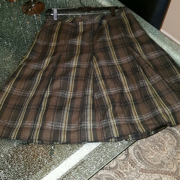 Ann Taylor Loft - Picture 2 of 2