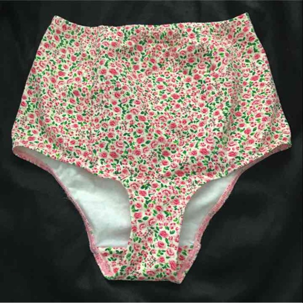 AA floral high waisted brief