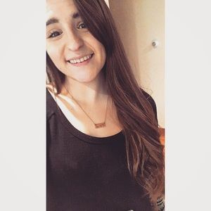 Meet your Posher, Janine